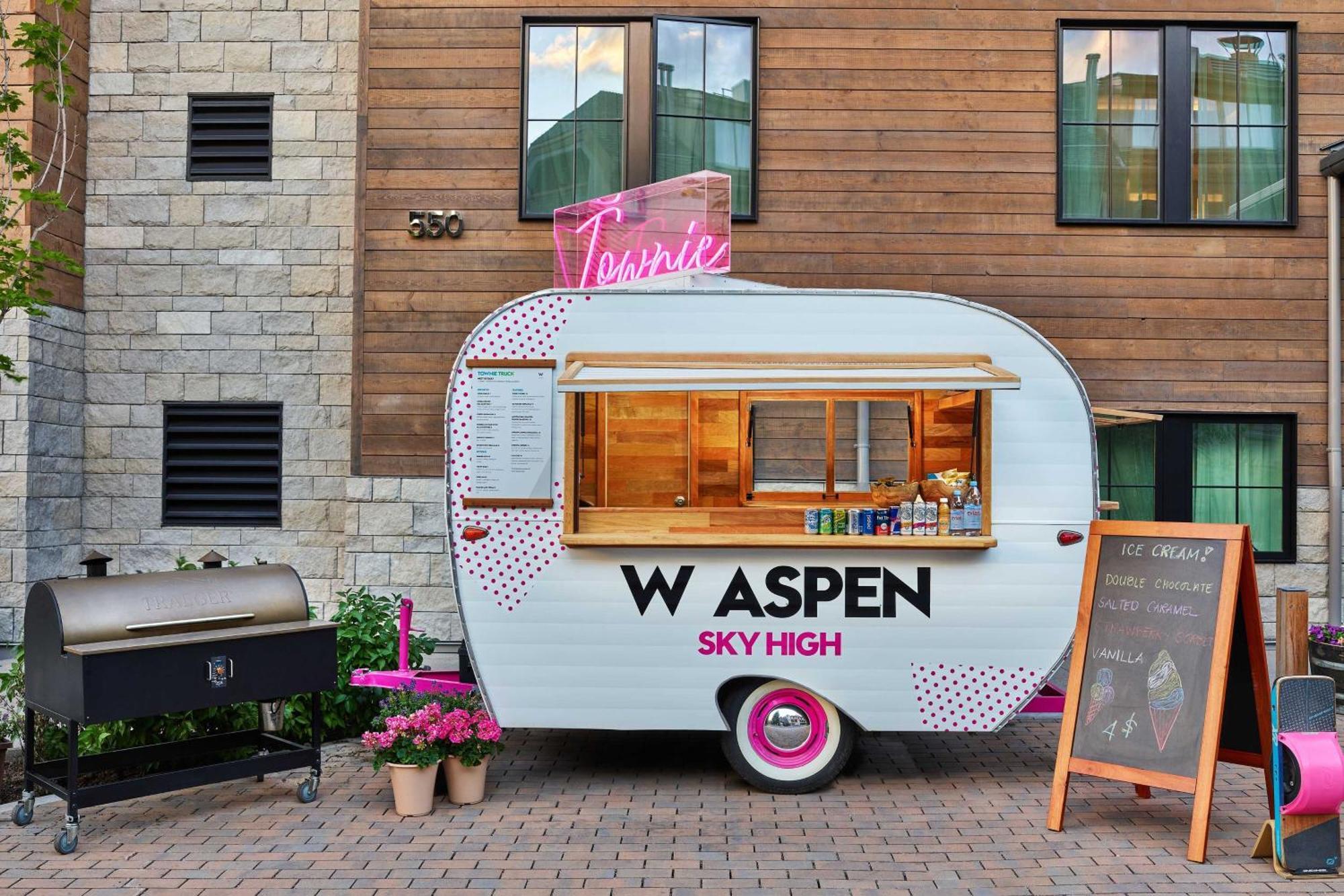 W Aspen Hotel Екстериор снимка