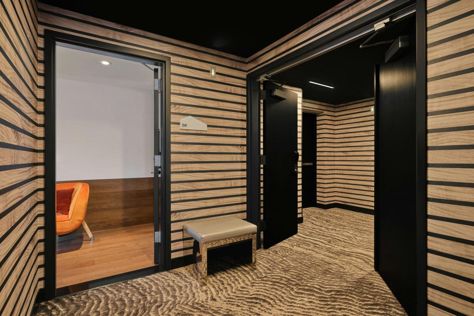 W Aspen Hotel Екстериор снимка