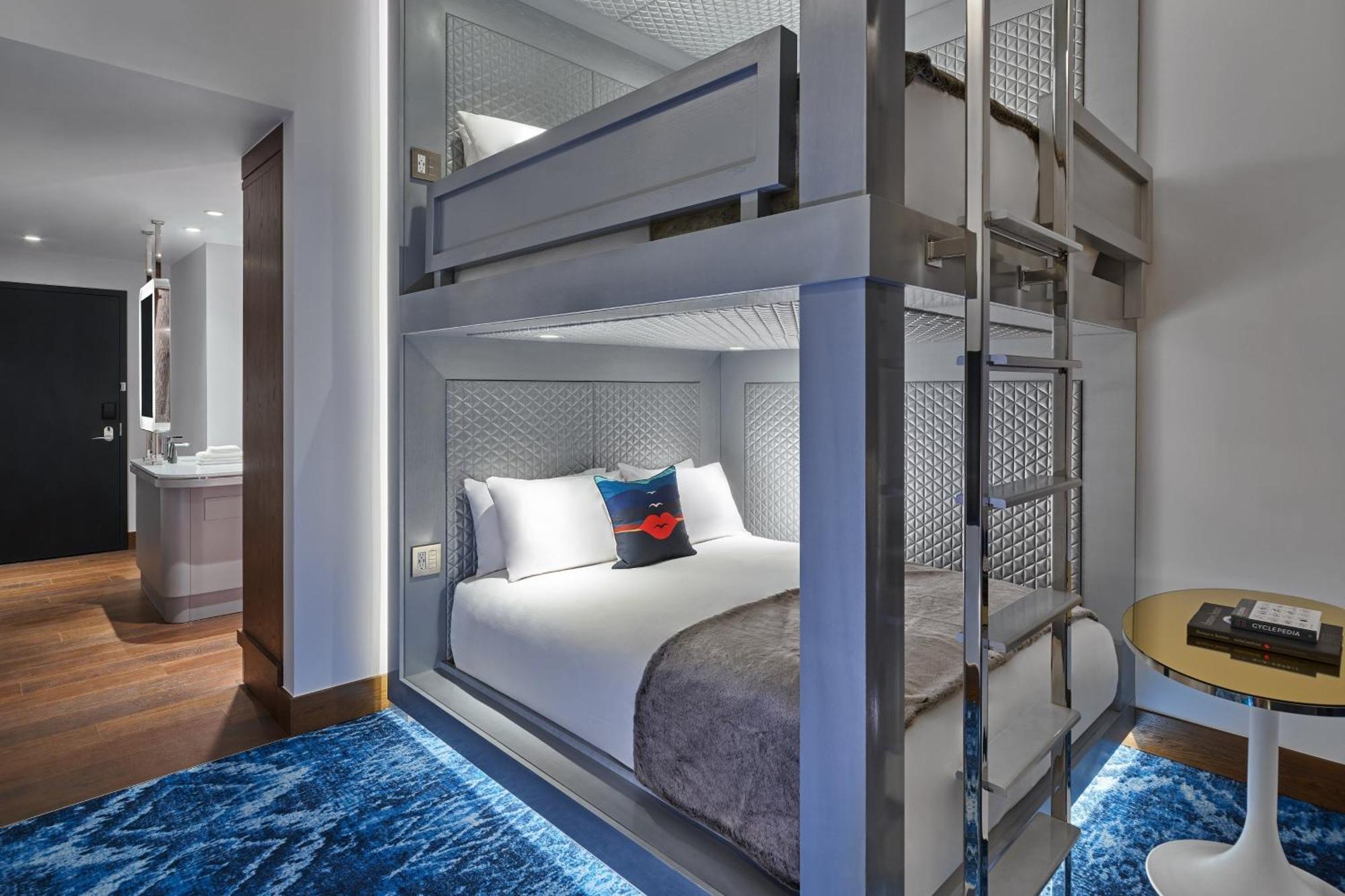 W Aspen Hotel Екстериор снимка
